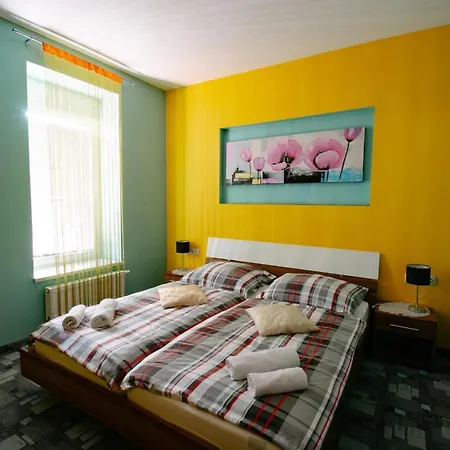 Apartments Pri Adamsovih Catez ob Savi Exterior photo