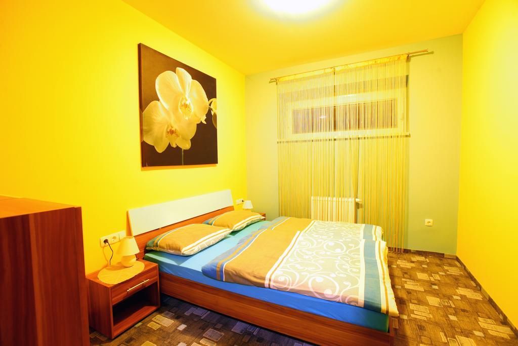 Pri Adamsovih Apartment